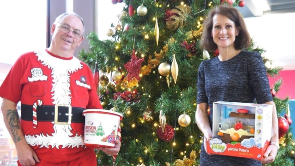NATS donates 421 presents to children in Hampshire to support Mission Christmas